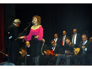 Akyüz: "Müzik Tıp Bilimine De Katkıda Bulundu"