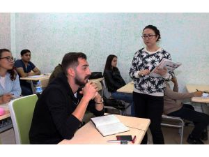 Asmek'ten Üniversite Öğrencilerine Kurs