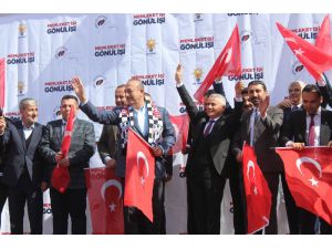 Bakan Çavuşoğlu: "Pkk, Hdp Ve Chp Üzerinden Şehirlere Yerleşmek İstiyor"