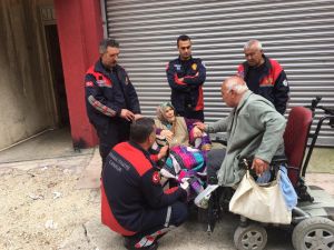 Aylardır Görüşemeyen Engelli Anne Ve Oğlunu, Cankur Ekipleri Buluşturdu