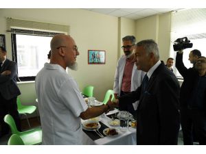 Başkan Günaydın: “Isparta Sağlık Merkezi Olmalı”