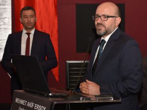 Makü’de “Mehmet Akif’i Anlamak Ve İstiklal Marşı” Konferansı