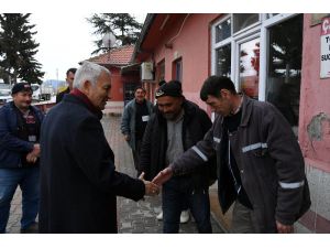 Mahrukatçılar Sitesi’ne Doğalgaz Ve Asfalt