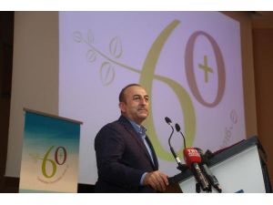Bakan Çavuşoğlu: Putin'le Şakalaşacak Kadar Rusça Öğrendim