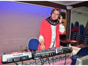Dj Betül, Kadınlar Arası Eğlencelerin Aranan Yüzü Oldu