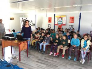 Okulda Duygulandıran Kutlama
