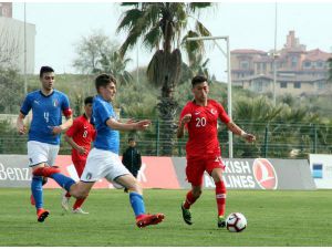 U17 Futbol Milli Takımı, İtalya'ya 2-0 Mağlup Oldu