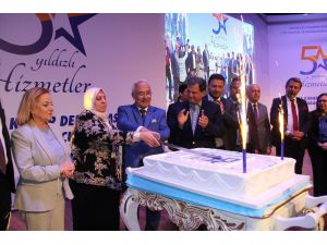 Başkan Kocamaz, 10. Yıl Marşı İle Veda Etti