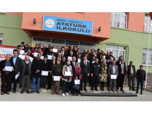 Çamlıyayla’da İyi Tarım Uygulamaları Ve Arıcılık Kurslarını Tamamlayanlar Sertifikalarını Aldı