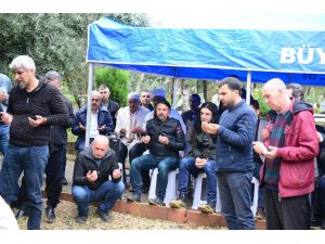 Murat Kekilli’nin Babası Adana’da Toprağa Verildi