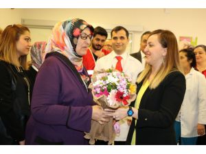 Isparta Şehir Hastanesi’nden Kanser Haftası’nda Mücadeleye Destek