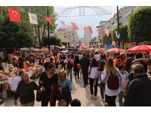 Adana’da Portakal Çiçeği Karnavalı Coşkusu