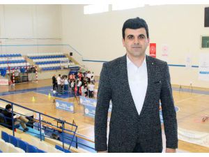 Manavgat'ta Sportif Yetenekli Öğrencilere Test