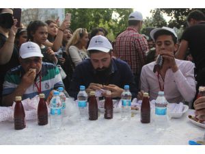 En Hızlı Adana Kebabı Yeme Yarışması