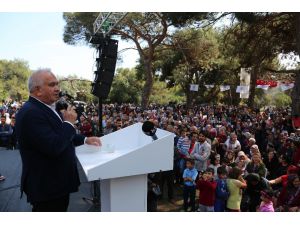 Erdemli’de Bahar Şenliği Düzenlendi