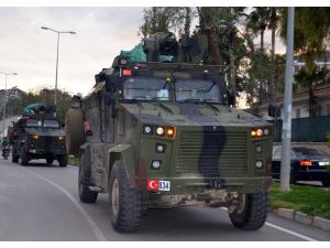 Sınıra Komando Ve Zırhlı Araç Sevkiyatı