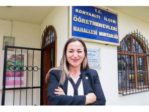 Okulun Güvenlik Görevlisi, Mahallenin İlk Kadın Muhtarı Oldu