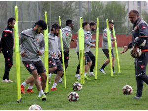 Adanaspor’da Gazişehir Maçı Hazırlıkları Sürüyor