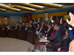 Başkan Bozdoğan İlk Meclisi Toplantısını Yaptı