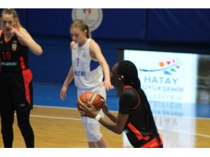 Kadınlar Basketbol Süper Ligi: Hatay Büyükşehir Belediyespor: 82 - Bellona Kayseri: 68