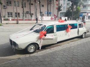 Osmaniyeli Genç, 1978 Model Otomobili Limuzine Çevirip Gelin Arabası Yaptı