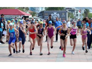 Alanya'da Pentatlon Biathle Triathle Yarışları