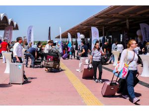 Antalya'ya Nisanda 1 Milyon Turist