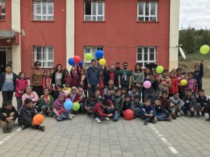 Köy Okulunda Bahar Şenliği