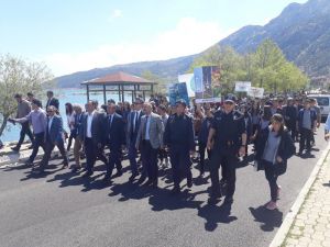 Eğirdir’de Sağlık İçin Yürüdüler