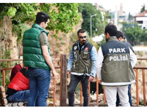 Polisten 'Güven Ve Huzur Uygulaması'