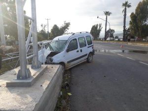 Hafif Ticari Aracın Çaptığı Yaya Ağır Yaralandı