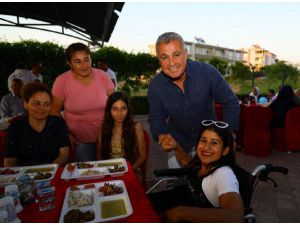 Manavgat Belediyesi'nden Engelsiz İftar