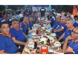 Afad Bölgesel İftar Yemeği Adana’da Düzenlendi