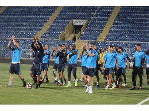 Adana Demirspor, Play-off Yarı Final Maçının Antrenmanlarını Tamamladı