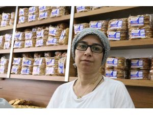 Suriyeli Genç, Yolda Bulduğu 17 Bin 500 Lirayı Sahibine Teslim Etti
