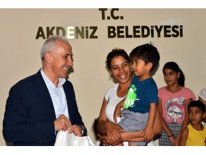 Başkan Gültak, Çocuklara Erken Bayram Sevinci Yaşattı