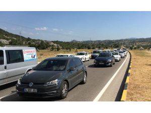 Tatilcilerin Dönüş Yolculuğu Havadan Denetlendi (2)