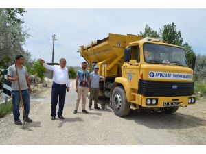 Büyükşehir Korkuteli'de Yolları Yeniliyor