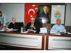 Büyükşehir’de Meclis Başkanlığı Krizi