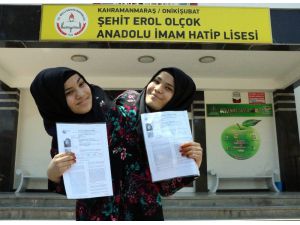Siyam İkizlerinin Yks Heyecanı