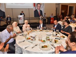 Vali Su, 15 Temmuz Dolayısıyla Şehit Aileleri Ve Gazilerle Yemekte Buluştu