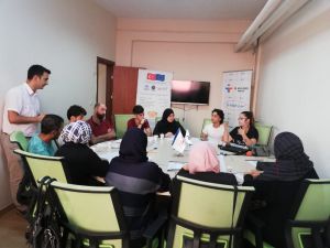 Mersin’deki Suriyelilere İş Arama Becerileri Eğitimi