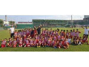 Büyükşehir'den Spor Okulları 'Yaz Ligi'