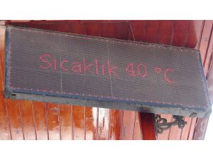 Kırıkhan’da Termometreler 40 Dereceyi Gösterdi