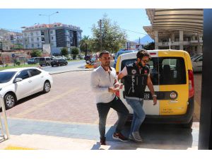 Alanya'da Uyuşturucuyla Yakalanan Firari Tutuklandı