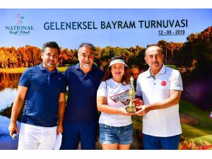 Bakan Çavuşoğlu Golf Turnuvasına Katıldı