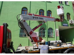 Toroslar’da Cami Ve Sosyal Tesislere Bakım Yapılıyor