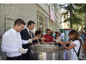 Burdur Belediyesinden 2 Bin 500 Kişilik Aşure