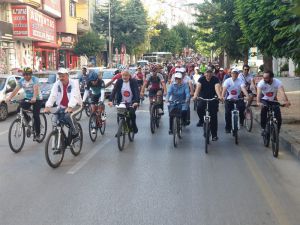 Pedallar Hareketli Yaşam İçin Döndü