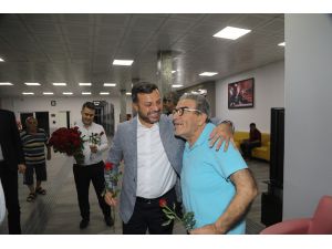 Kocaispir: "Ulu Çınarlarımızın Her Zaman Yanındayız"